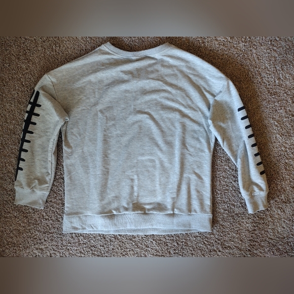Football Tailgate Themed Gray Sweatshirt XL NWOT - Picture 11 of 11